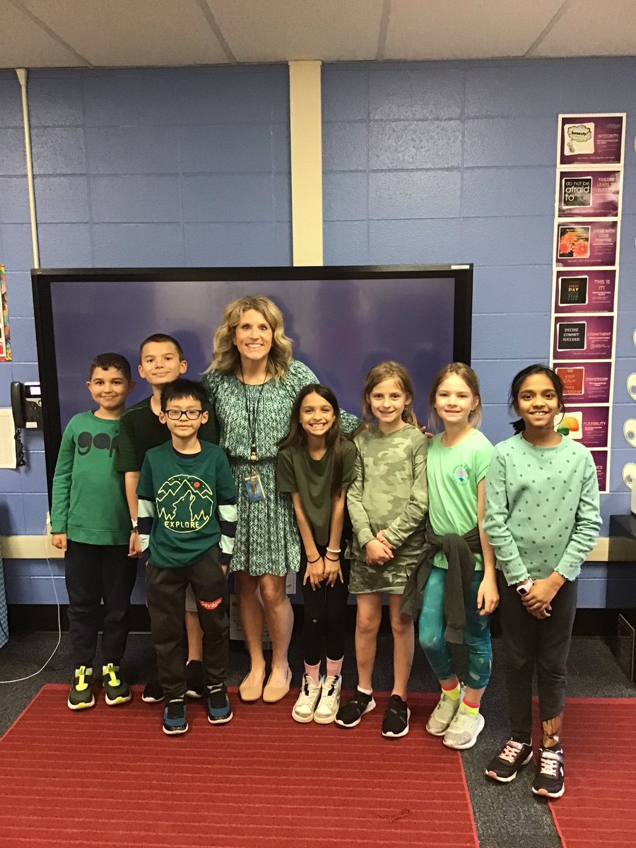 MrsCollinsHale's tweet photo. ♾️Autism Acceptance Week♾️ https://t.co/TV5pr6bVty
