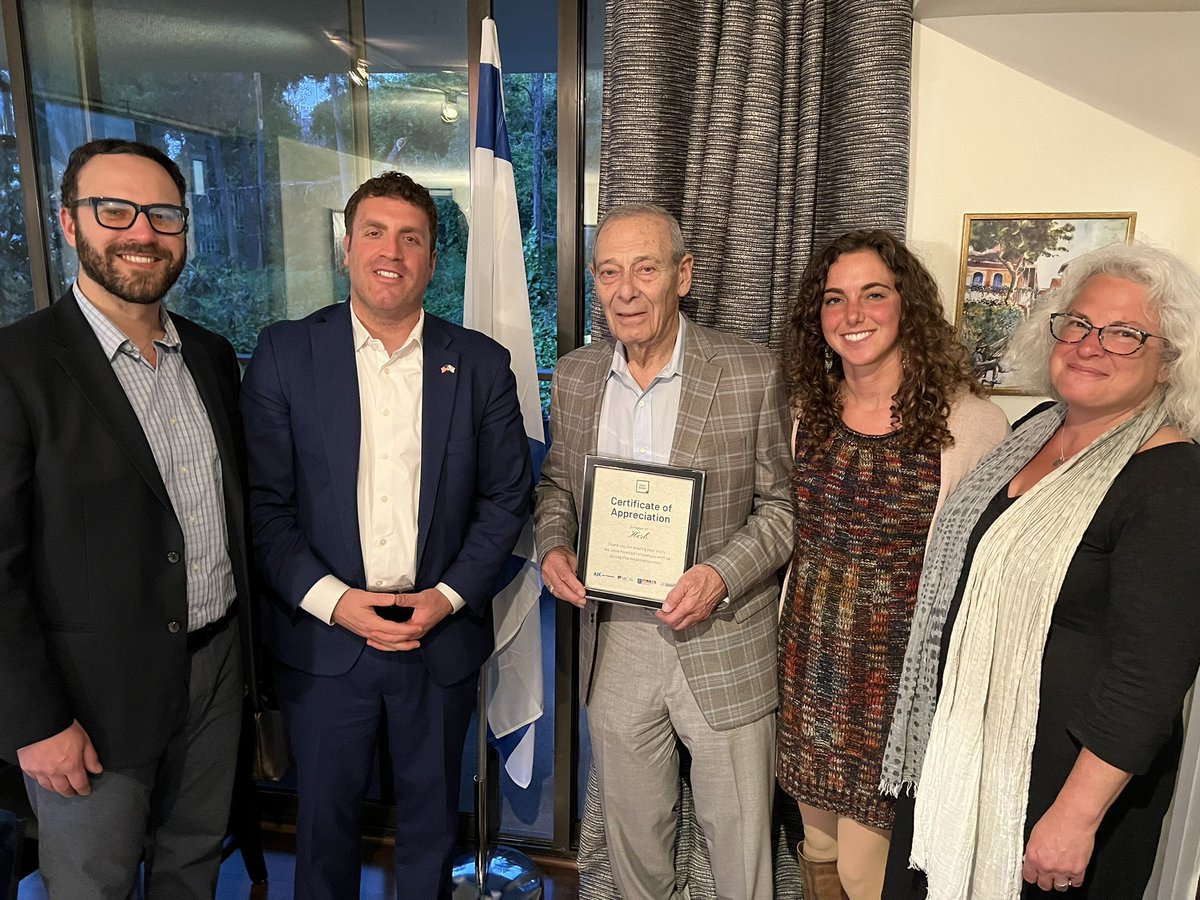 1/3 Last night I had the privilege to host a #Zikaron_Basalon (memory in the living room) event in my house. Herb, a Holocaust survivor who was born in Austria and moved at a very young age to Belgium, told the incredible and heartbreaking story of