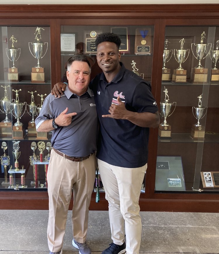 CoachFBWaters's tweet photo. Thank you to Coach @MoHard20 for coming by the “Wood” today to check out our guys!
@NAChargersFB https://t.co/33D5ZAUTRw