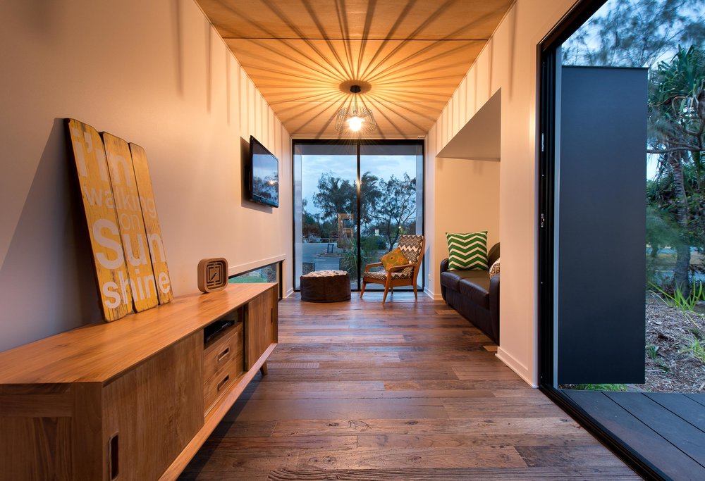 Craig2theE's tweet photo. @crlb__ Container homes are actually big business in other countries. https://t.co/qNjqgYMWU8