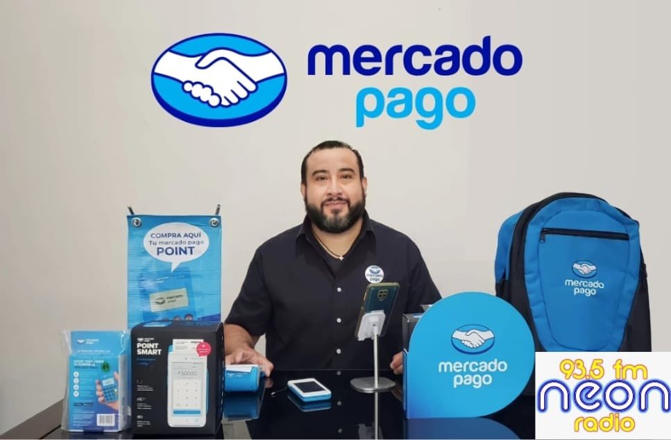 NeonRadio2's tweet photo. El día de hoy en cabina Gilo Torres desde Tabasco visitando la cabina de Neón Radio para platicarnos cómo nos ayuda a vender con #poinblue de #MercadoPago https://t.co/rJbo4c6K9F