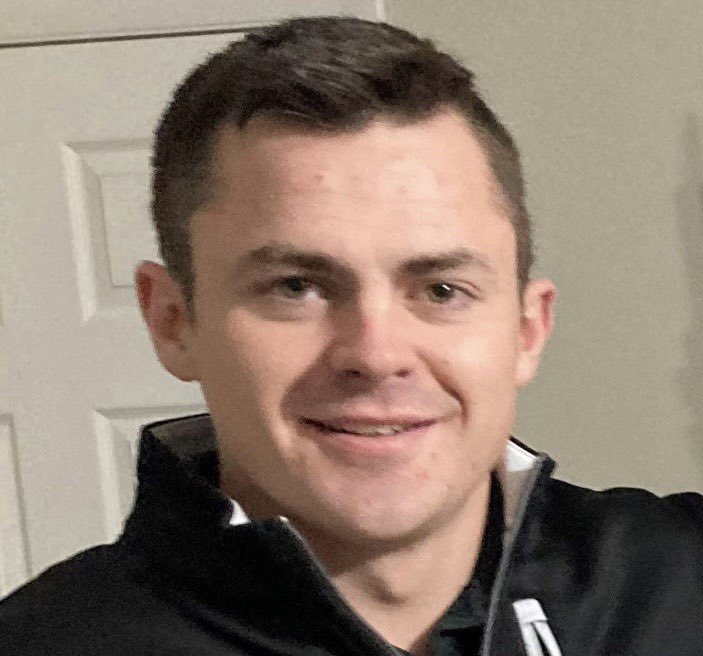 kcpolice's tweet photo. Missing/Endangered Alex G. Gardner 22 5’10 180 lbs. brn/haz last seen near NW 59th ter/N.Kirkwood Ave. on 04/20 in a blk hooded sweatshirt. May be driving ‘09 Blue Honda CRV, Alex requires medical attention. If located, please notify 911 or KCPD Missing Persons at 816-234-5043. https://t.co/3P1kZsewiu