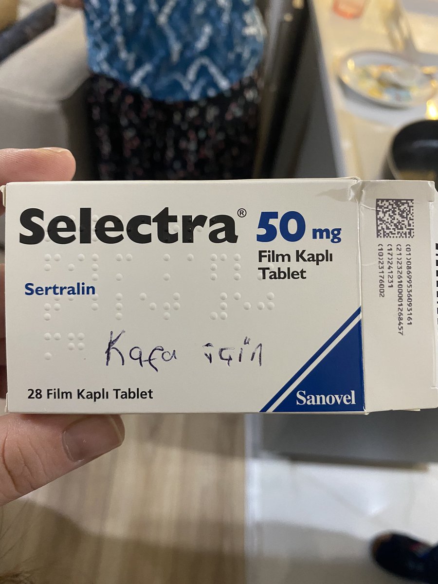 annem uyuşturucuya başlamış