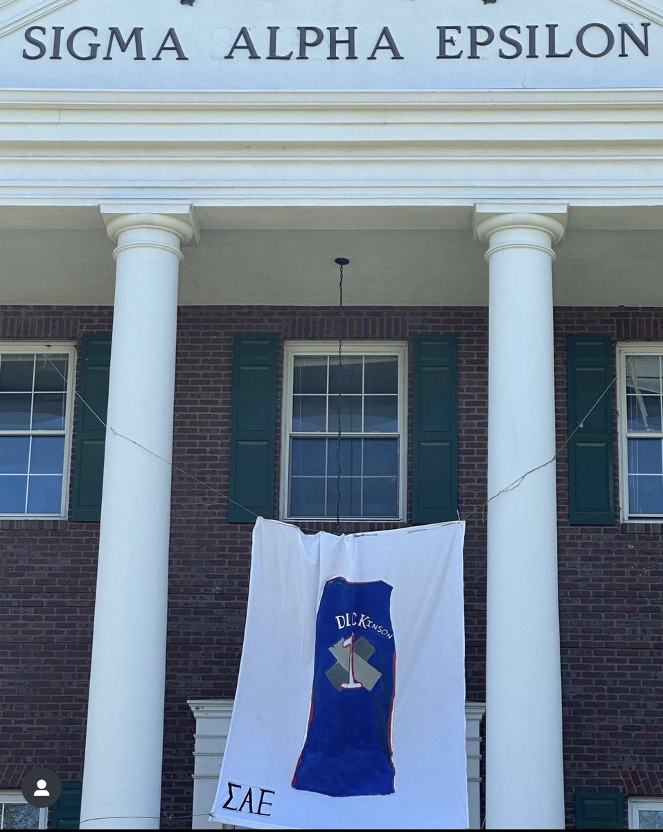 BarstoolKU's tweet photo. Another banner for the cause 🫡 https://t.co/steIXw8J8n