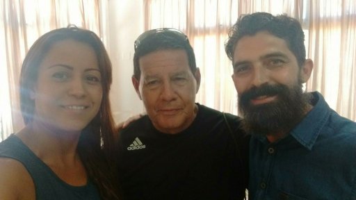 SergioAJBarrett's tweet photo. Olha aí a Ana Priscila Azevedo, com seus amigos "petistas" infiltrados, na tentativa de Golpe de Estado. 
Mais material para a CPMI 
@gleisi  @senadorhumberto @randolfeap @AndreJanonesAdv @padilhando https://t.co/0TLfEImJsR