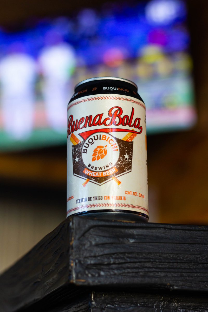 BuquiBichi's tweet image. Béisbol por todos lados y la cheve para disfrutar el rey de los deportes, la tenemos nosotros 🍻.

Buena Bola
#WheatAle con cáscara de naranja 🍊.

Disfruta todo el juego, todos los juegos, disfruta lo que quieras con esta exquisita cheve ⚾️.

#BuquiBichi 🍻.