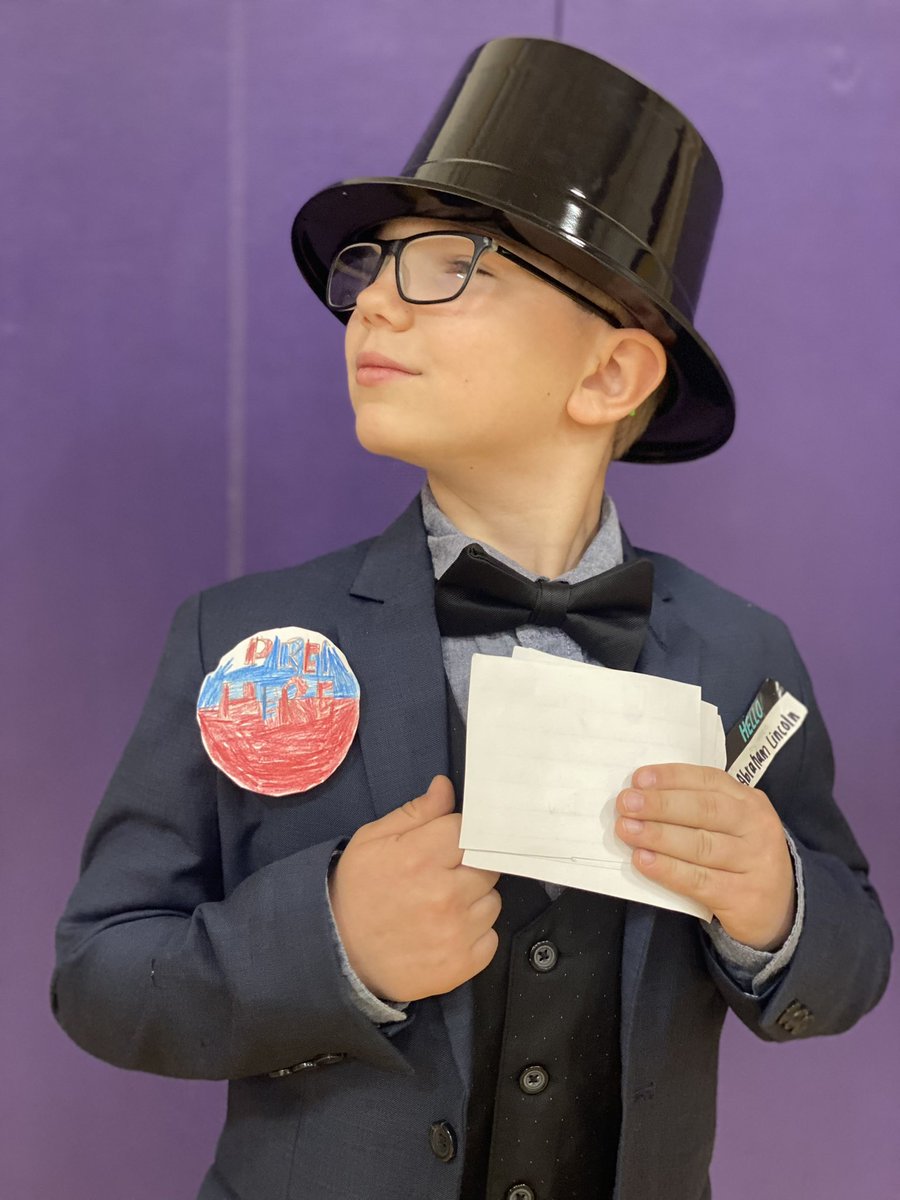 LALowerSchool's tweet photo. The 2nd grade wax museum this morning was incredible experience for our students and families! https://t.co/HNz1SlI12C