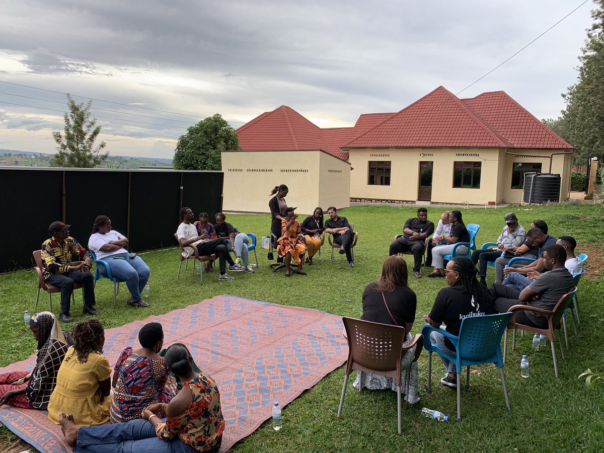 Our_Past_In's tweet photo. Today we Joined @TekExperts_RW and visited the Aheza healing center we met a group of Genocide survivors families, listened to their testimonies and reconstruction journey and this group delivered a message of hope and donated some home basic needs to these families. 

#Kwibuka29 https://t.co/z2vp7FWj9x