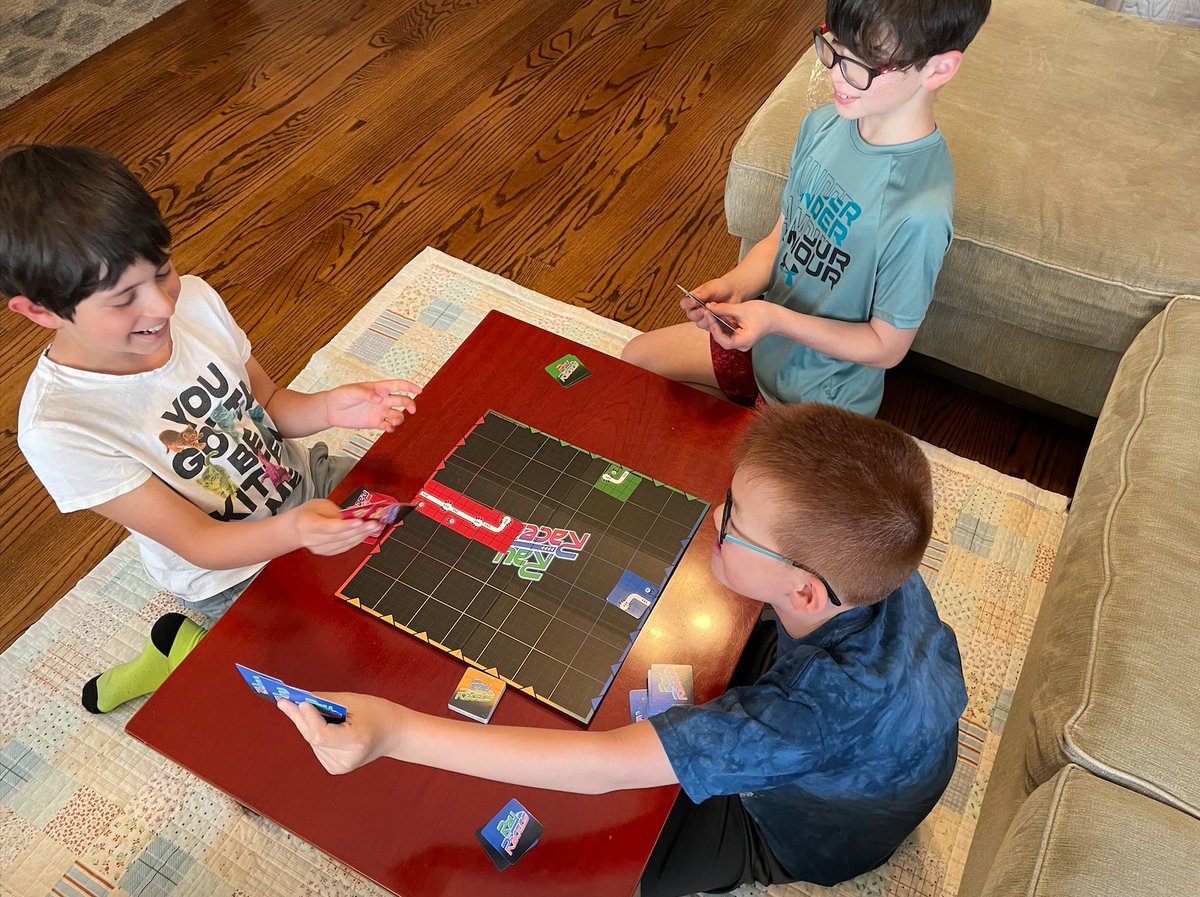 GameyTogether's tweet photo. Rev up your engines and get ready to race around the board with your friends. Check out RayRacers – Race around the board, dodge obstacles and try to outwit your opponents to become the ultimate champion. https://t.co/OAFXqOtVYb #RayRacers #boardgames #racinggames @IndiproGames https://t.co/biWlvikMm3
