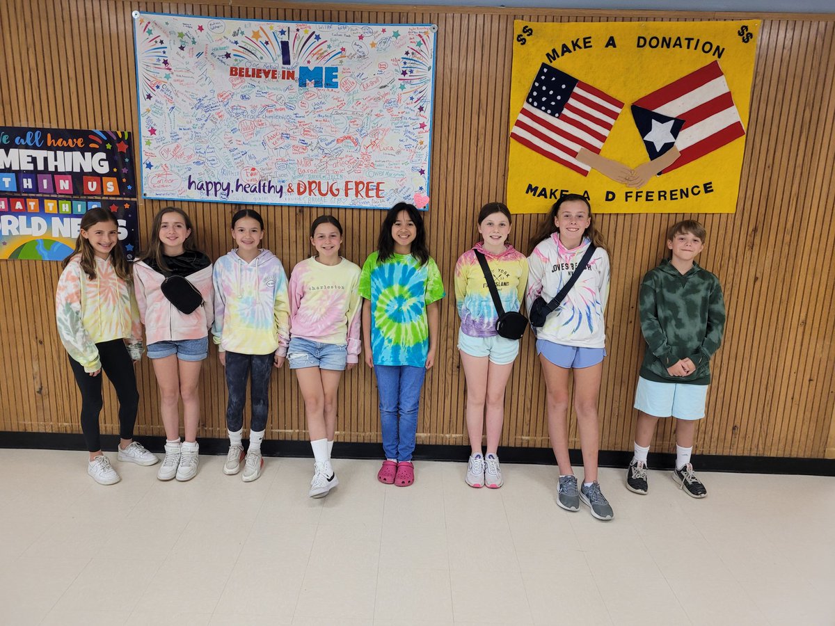 We saw a sea of colors at SSMS for Tie Dye Day today!! #GameOnRVC