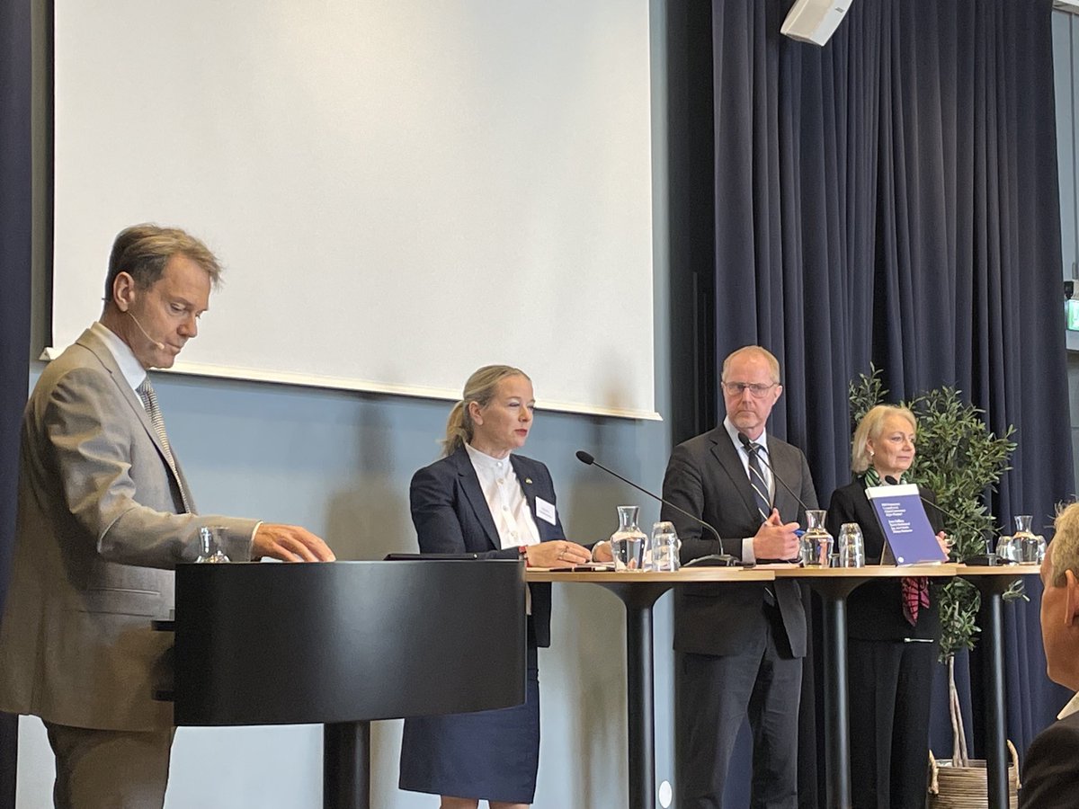 CPaues's tweet photo. Intressant paneldiskussion på @SNS m a a SNS’ Demokratiråds rapport ”Är internationella organisationer ”fit for purpose”? ⁦@CharlottePetriG⁩ : Idémakten &amp; aktörer måste driva på! https://t.co/9UTV77r1AX