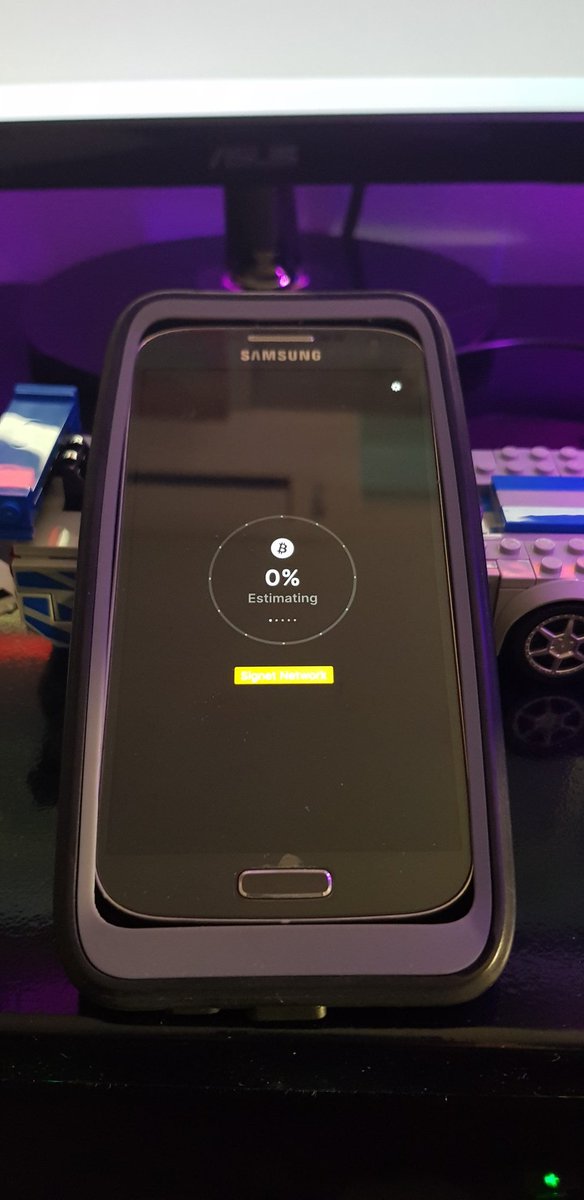 maxx286's tweet photo. @Yourbestfrndema
@ilseccoz
Grazie ragazzi... Proverò anche io ad entrare nella #GAMG

 Full node di #Bitcoin su telefono riciclato https://t.co/TXPEDX5GEI