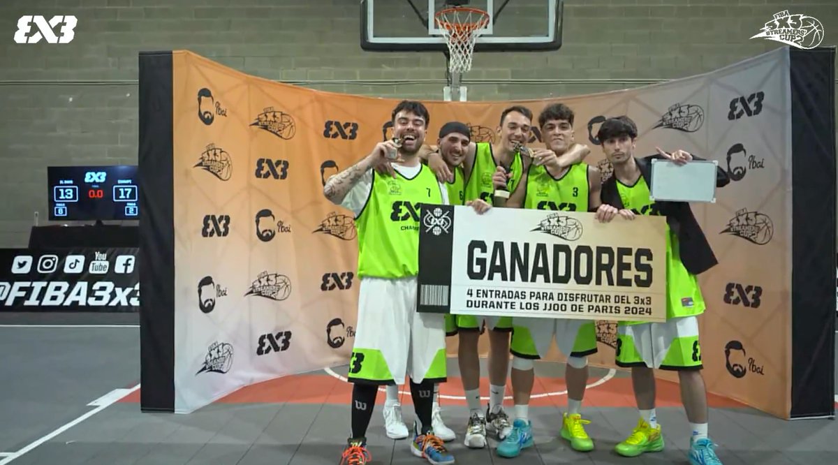GIGANTESbasket's tweet photo. ¡Los campeones de la #StreamersCup🏆!
⭐️@DaniKongi
⭐️@jaimemellado_
⭐️@Champi_14
⭐️Rubén Reynés
⭐️@skain24 https://t.co/AkqABzoI2a