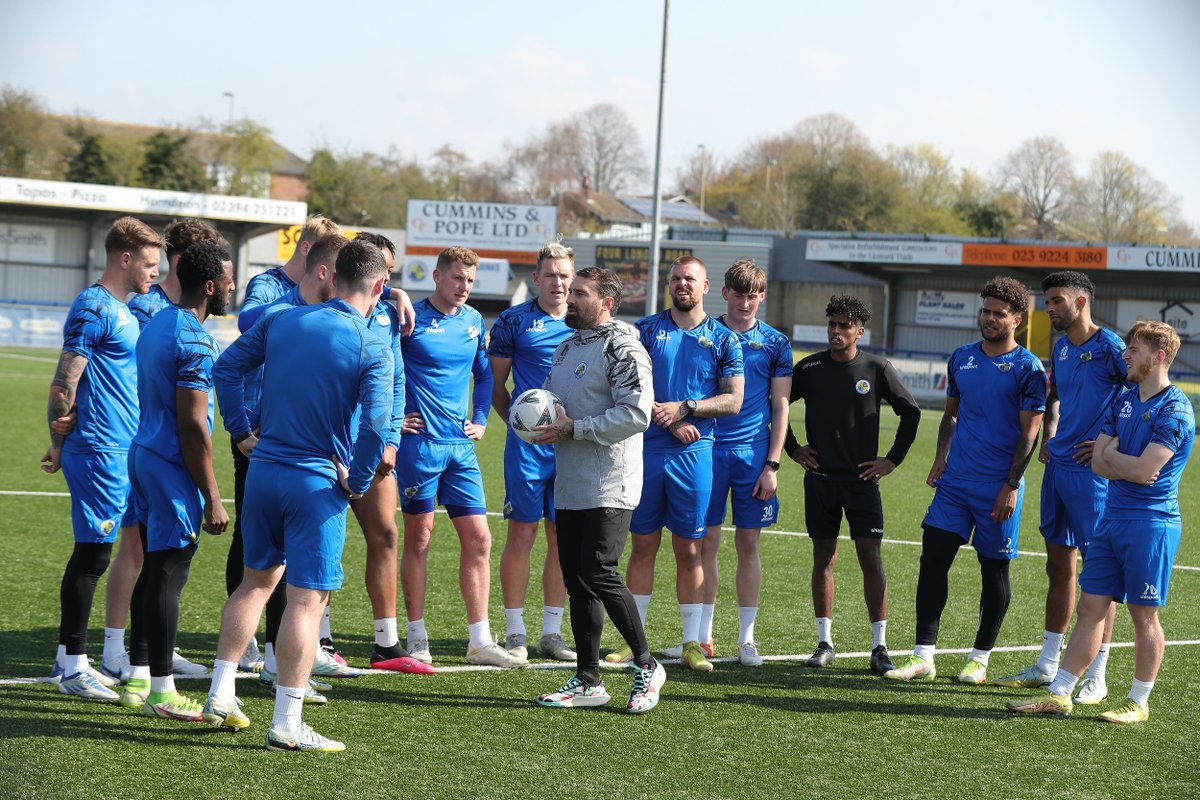 Havant & Waterlooville FC tweet media