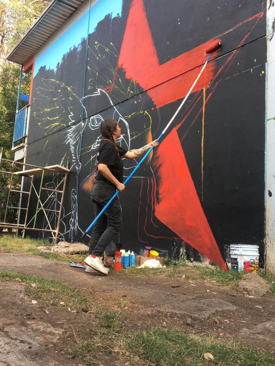 cultura_mx's tweet photo. #Entérate 📢

Reflexionan sobre las mujeres en el arte urbano en la @GJMVmx

🔸 En el recinto del @bellasartesinba del 22 de abril al 14 de mayo. La entrada será libre

🔗 https://t.co/RfPWH9qPg0 https://t.co/BIyR1SXLgH