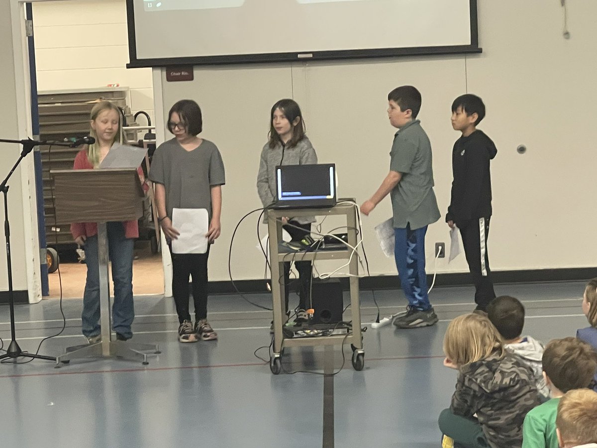 What a wonderful showcase of student learning at our COLA this week. So many talented students so proud to share their learning. A pleasure to witness. Thanks everyone!! @burnabyschools