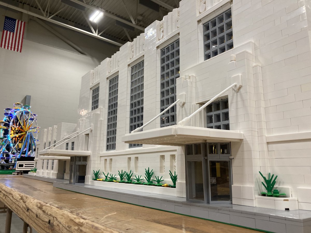 Ron Johnson tweet media