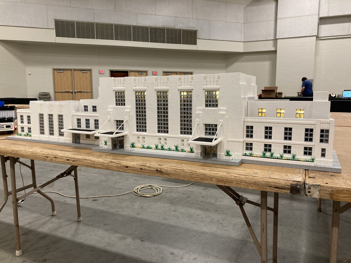 Ron Johnson tweet media