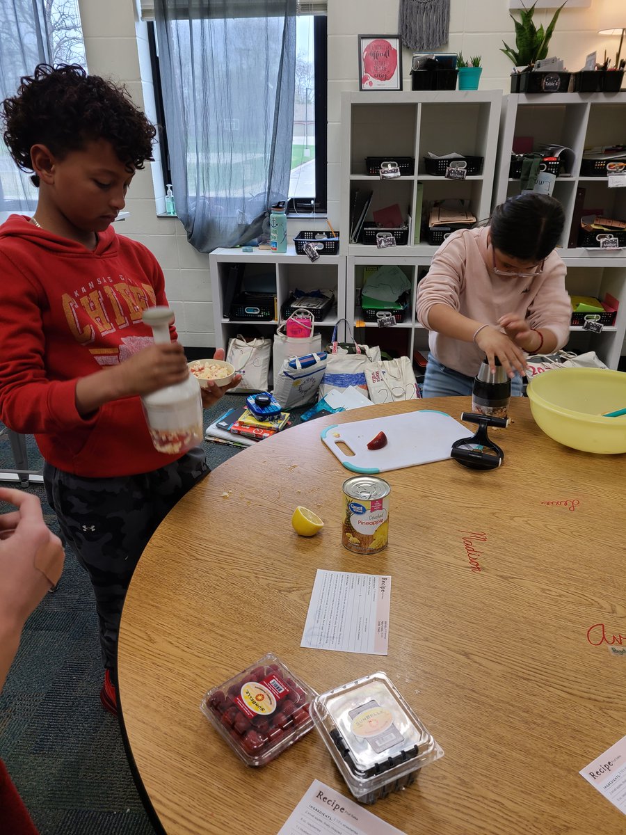 Sioux Center CSD (Kinsey and Intermediate) tweet media