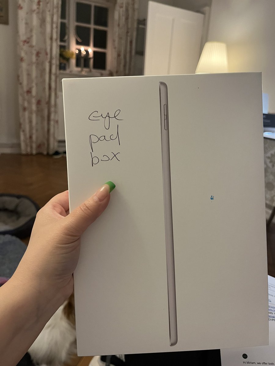 GemsOfMayfair's tweet image. Generation Jones #fail #eyephone #eyepad