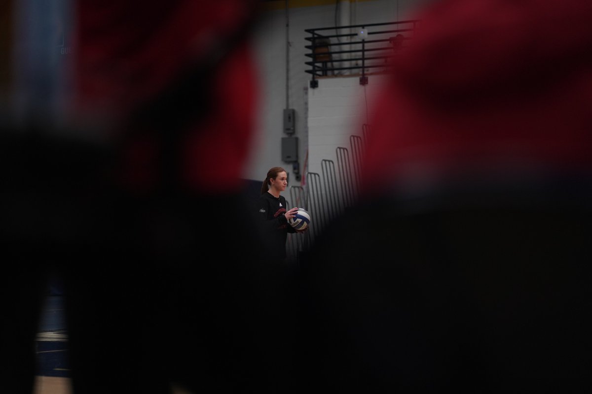 South Dakota Volleyball tweet media