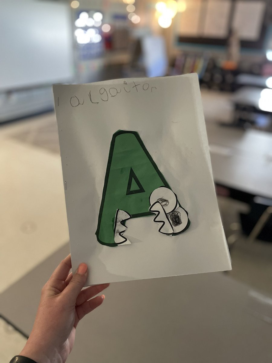 Miss_LBaker6's tweet photo. A Day = Arts &amp; Crafts! 

We made A alligators &amp; reviewed the sound /a/. In honor of Earth Day being tomorrow we researched snails &amp; made our own! We ended the day with an Earth Day Scavenger Hunt 💕 https://t.co/uYXlHD06Hk