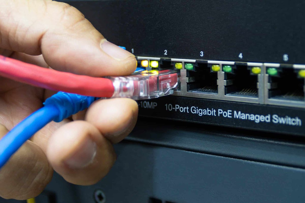 PriorityNet's tweet photo. All about routing and switching - https://t.co/R1aAEA32N7 https://t.co/IagC1k7Btb