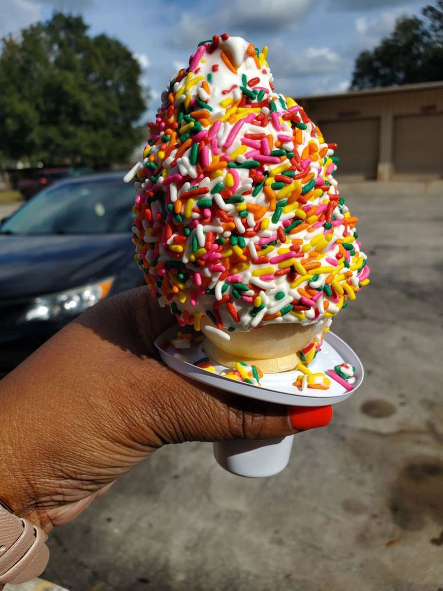 TwistyConeFL's tweet photo. From classic vanilla to fruity sherbet, we've got something for everyone. Come in for a twisty cone today! https://t.co/0RZZvefAlA