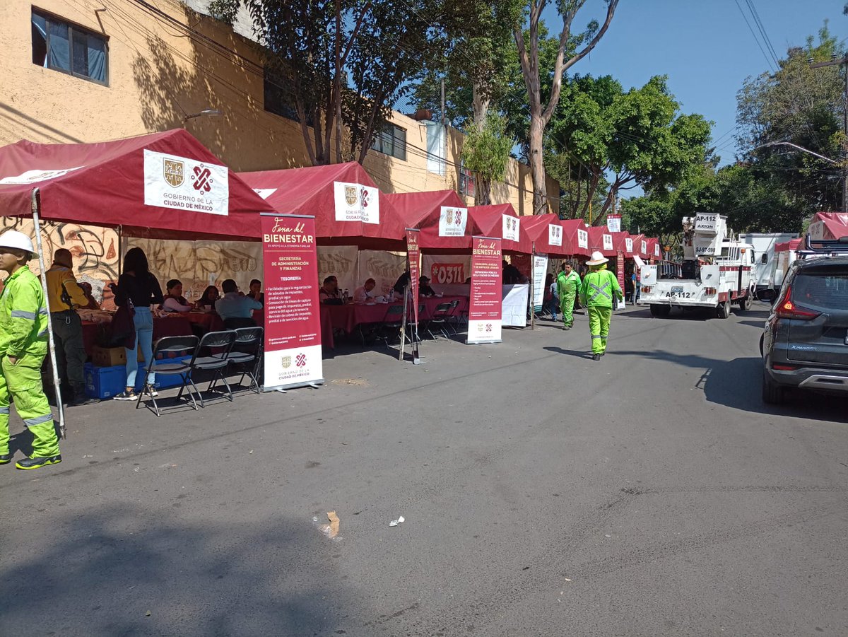 AO_CasaDeGob's tweet photo. HOY ya en la #FeriaDelBienestar en la colonia #ElCapulin y en la #IntervenciónDeColoniasPrioritarias en #LaPresa
Los esperamos de ⏱️ 10:00 a 14:00hrs.
Trabajando para llevar más y mejores servicios.
@GobCDMX
@CDMX_SIBISO https://t.co/quwchIBdLz