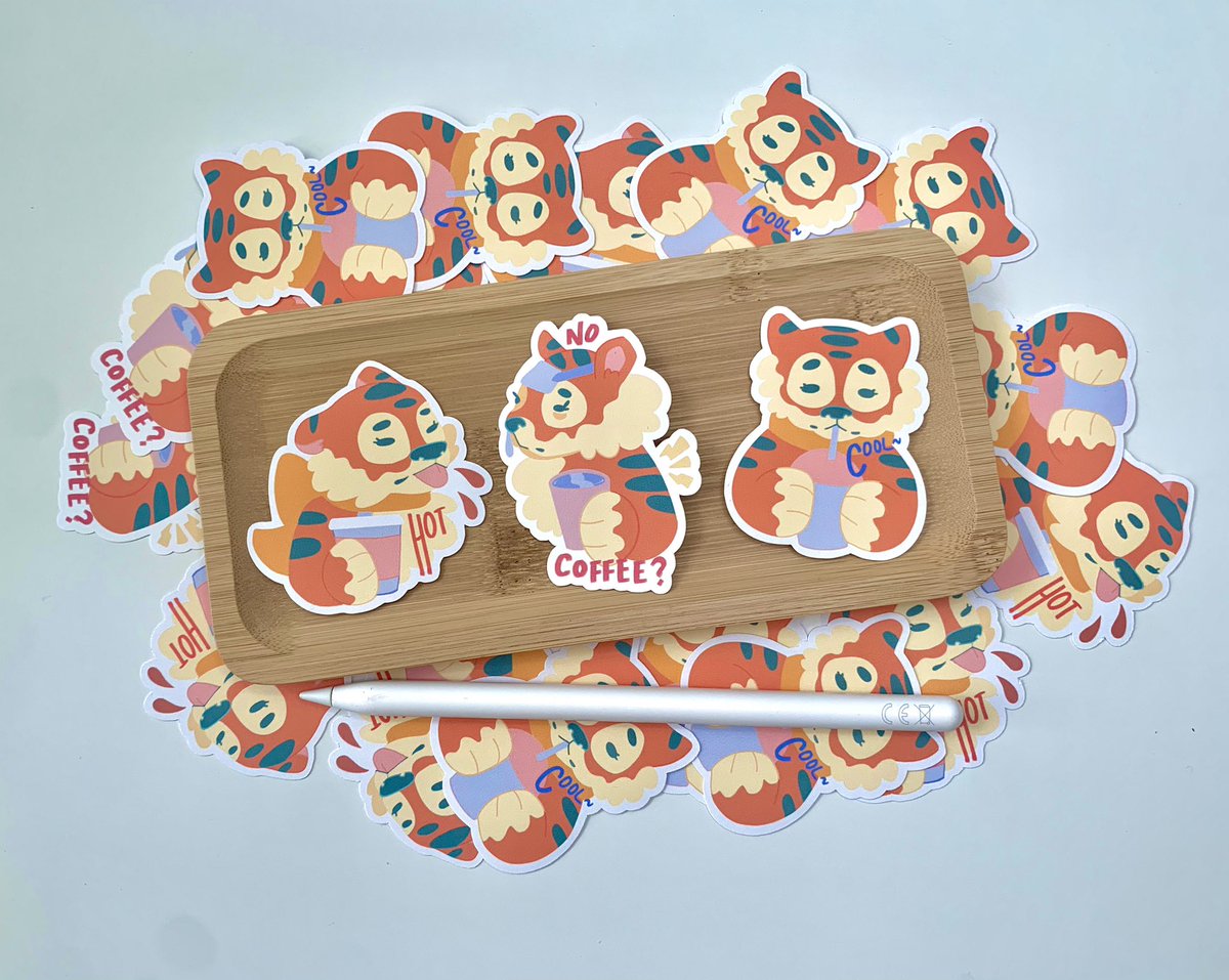 Hello! This is my product catalogue thread! 
RTs are appreciated 🫰🏻🫰🏻🧡
Will update the rest of the thread soon! 

#kalmusagi #art #catalogue