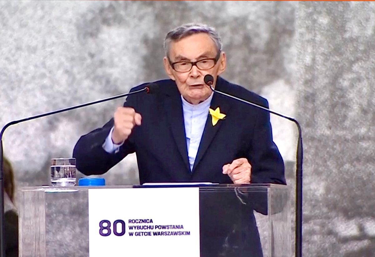 Rede von Marian Turski, #Auschwitz-Überlebender und Präsident des  Internationalen Auschwitz Komitees, bei den staatlichen Feierlichkeiten  zum 80. Jahrestag des Aufstandes im #WarschauerGhetto am 19.4.2023 in #Warschau. #WarsawGhettoUprising 

auschwitz.info/de/aktuelles/m…