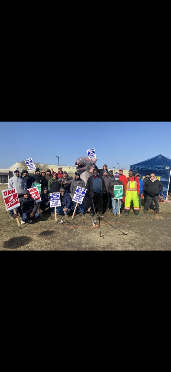 mrgoray1's tweet photo. @Shut_downAmazon @numetalchemist We’re been on strike for 2 months trying to get our first contract after a couple of years trying to get them to negotiate in good faith! The company is trying to break our spirit so we can take a financial hit that they’re offering us! UAW LOCAL 588 https://t.co/Brh8wTSd2s