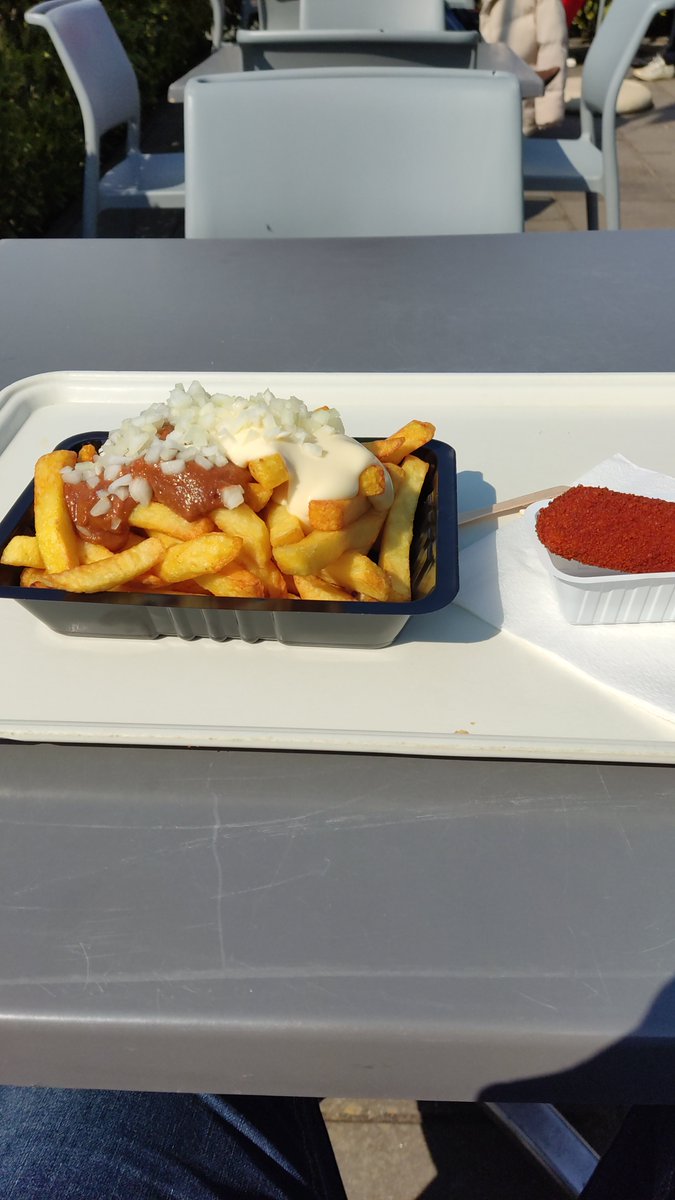 chholstege's tweet photo. #mijnweekin4fotos #bulk #huif #kooiaap #hettysversepatat #krap https://t.co/jFoocs1VOT