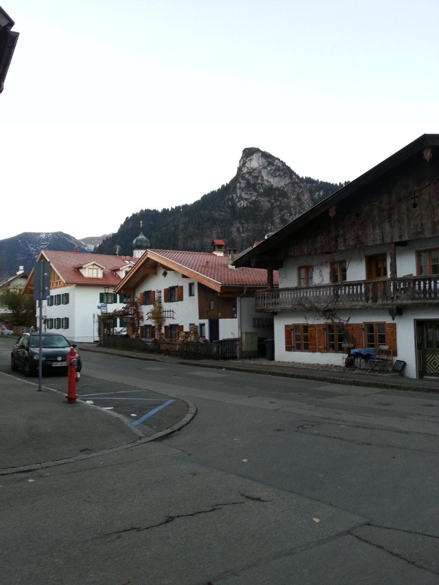 aphotoaday2's tweet photo. #Germany #Bavaria #Oberammergau #Kofel (2012)
#Travel #travelphotography #traveling #photography #photo
#photooftheday #photographer
#NaturePhotography #nature https://t.co/ZG8be1URsS