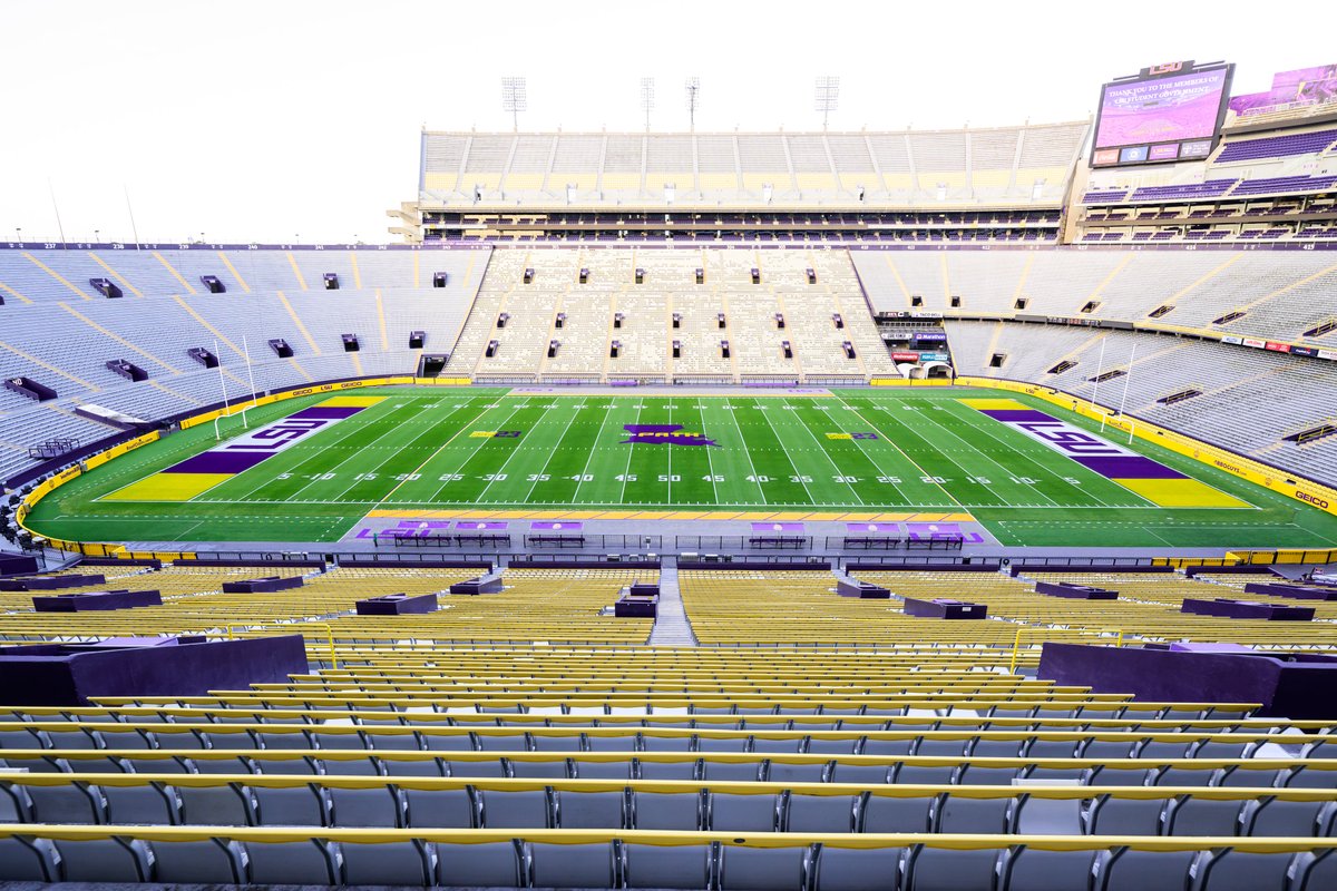 LSUfootball's tweet photo. A one-time field design to showcase The Path https://t.co/4tRSZ18WtC