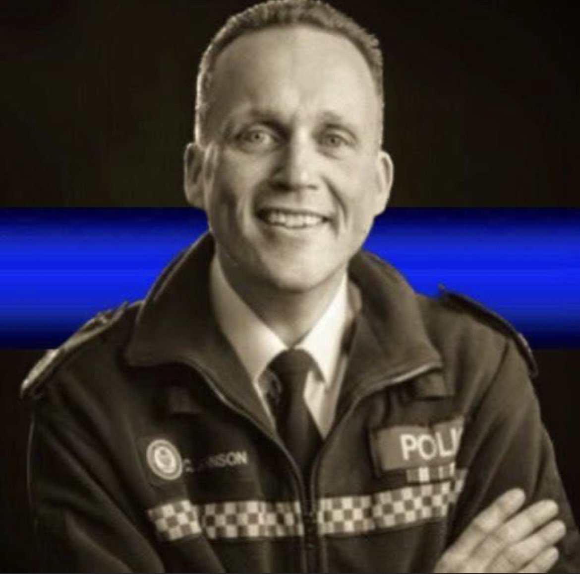 Very sad to hear the news that @ChrisJohnsonQPM has passed overnight. Chris was an inspirational leader & friend to me. My thoughts are especially with Sharon & his children. He will be greatly missed by all who knew him within @westmidspolfed @WMPolice RIP X