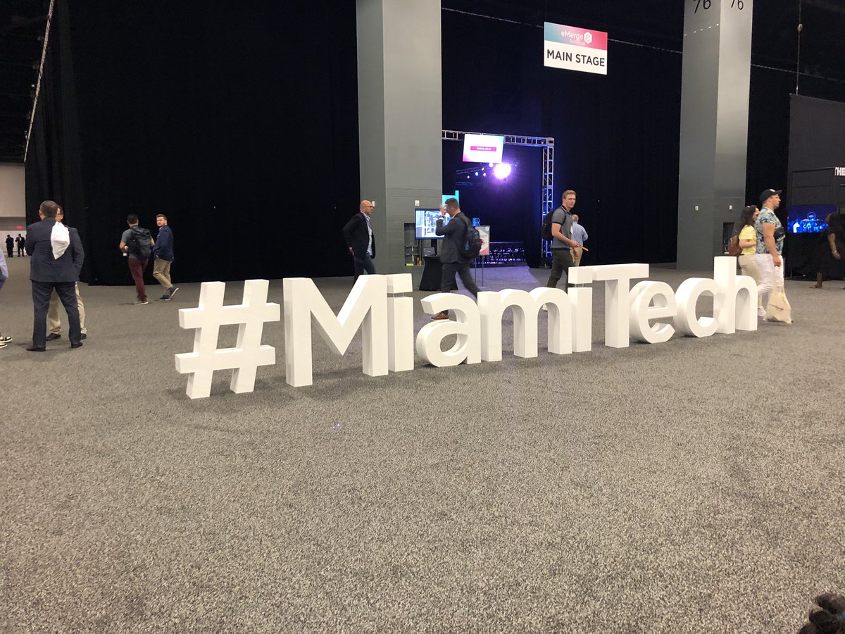 i_PadBlock's tweet photo. At eMerge for the weekend, networking with investors, service providers, and fellow founders.
.
.
#faq #realestate #padblock #miamirealestate #njrealestate #diyhomeseller #miami #saas #software #startup #ycombinator #mls #diy #diytrend #AI #flatfeemls #flatfeeservice https://t.co/VvldmiDxgy