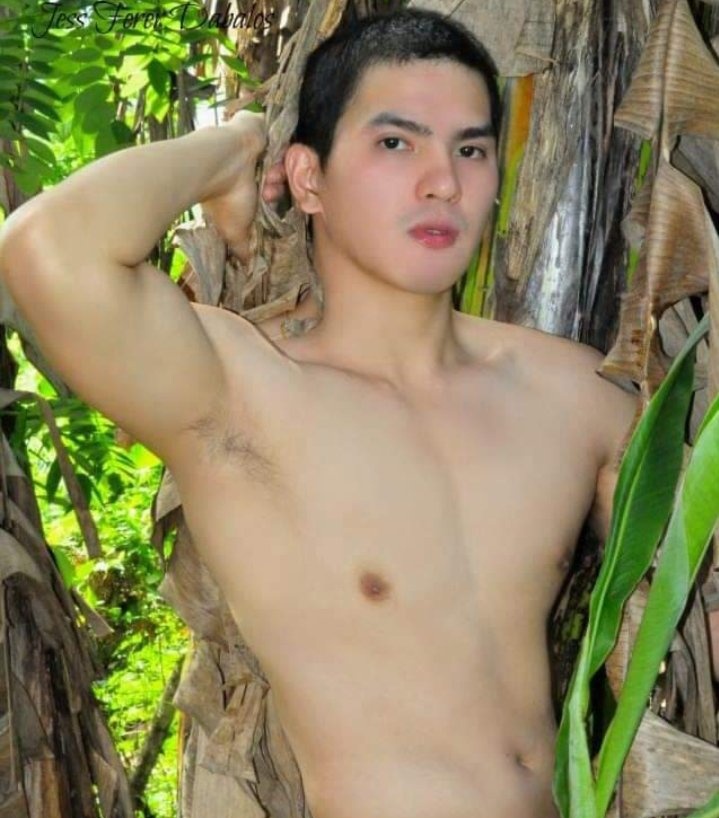 Kaya maraming nababaliw sayo...hahaha

AWARDING AT LUCENA CITY

#AccomplishmentMygzMolino