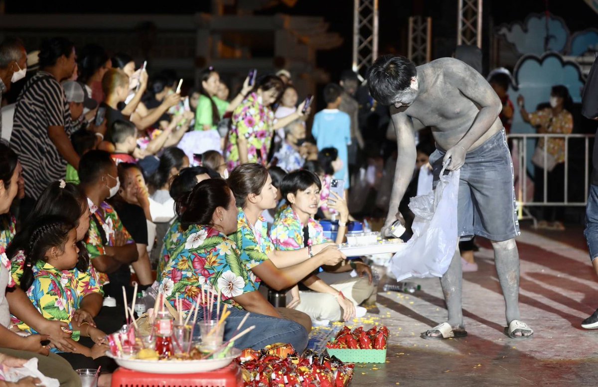 The_PattayaNews's tweet photo. Some photos of the Kong Khao Festival in #Naklua yesterday. https://t.co/ONWpyNUTgl