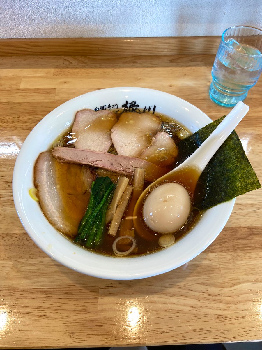 Sc_ii00's tweet photo. #緑川   #白河ラーメン 
チャーシュー麺＋味玉トッピングしたんだけど、さっぱりしてるから全然重たくなくて、食べれるわ食べれるわ太るわ…（笑）
 #ラーメン  #食べログ https://t.co/aoYVQwxF9L
