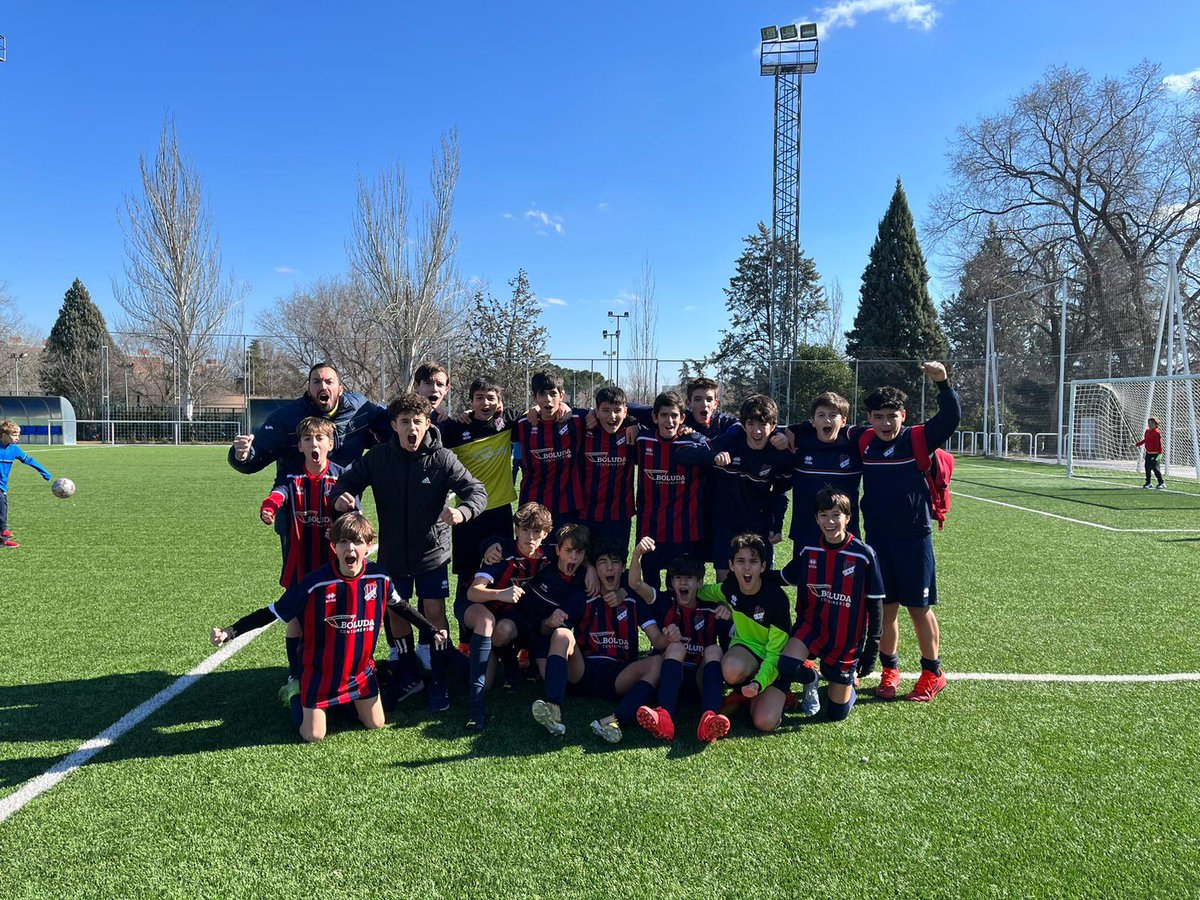 C.R. Guindalera tweet media