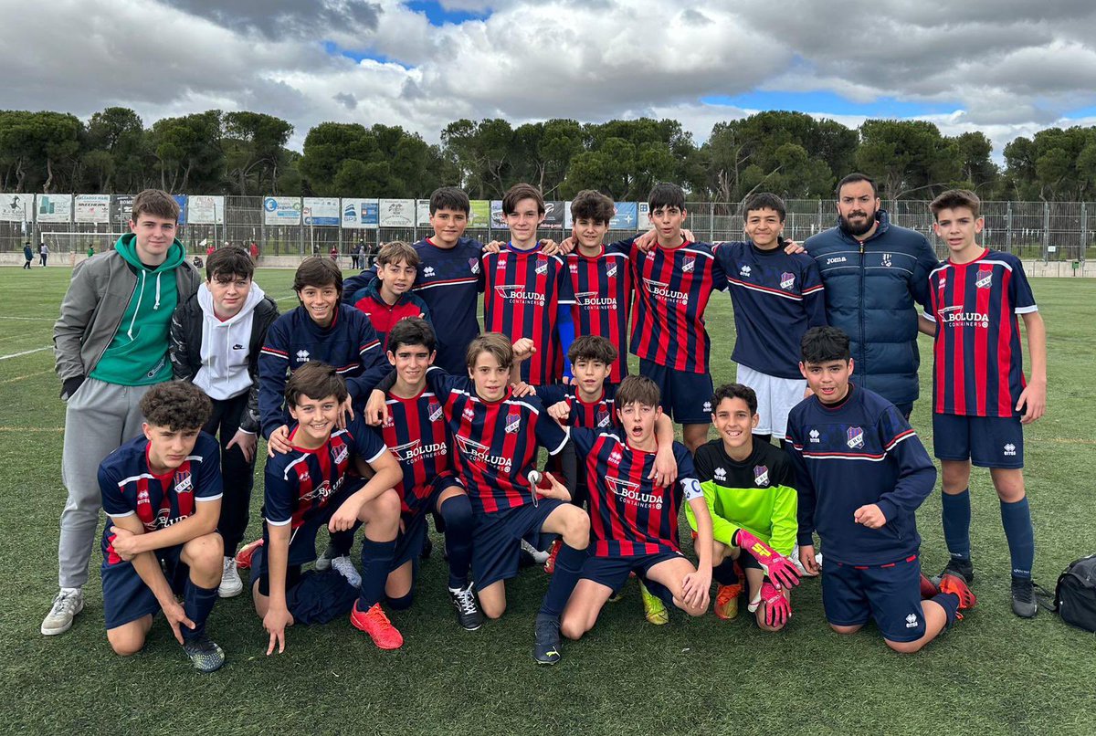 C.R. Guindalera tweet media