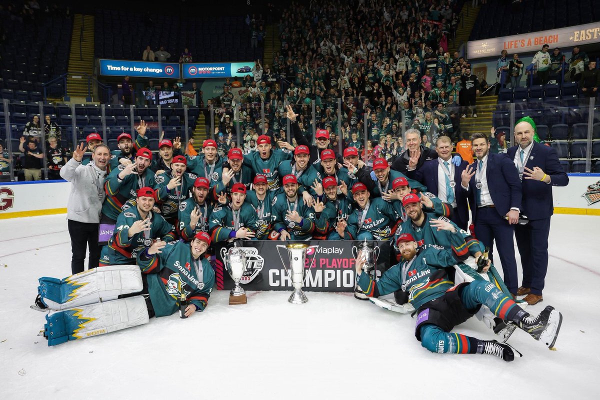 Mark Cooper tweet media