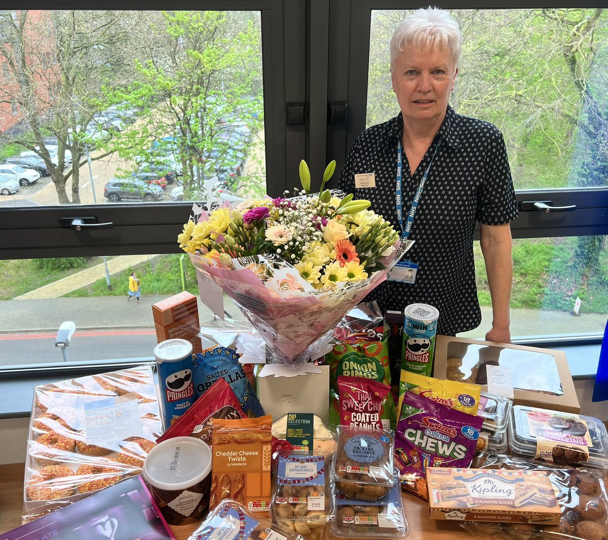 eviegracechalk1's tweet photo. lovely Helen retired today, thankfully we’ll only be missing her a few weeks before she returns to us on reduced hours. She really is the backbone of #G32a &amp; every single one of us appreciate her💕Enjoy your time off &amp; holiday Helen, you deserve it! @DosMyht @RebeccaSaville4 https://t.co/CF9QFgGiMc