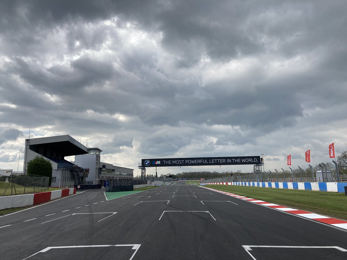 DoningtonParkUK's tweet photo. 🎶𝘽𝙖𝙗𝙮, 𝙄'𝙢 𝙧𝙚𝙖𝙙𝙮 𝙩𝙤 𝙜𝙤𝙤𝙤𝙤𝙤!🎶

@BTCC hits the track TOMORROW! https://t.co/4RujIiRZXc