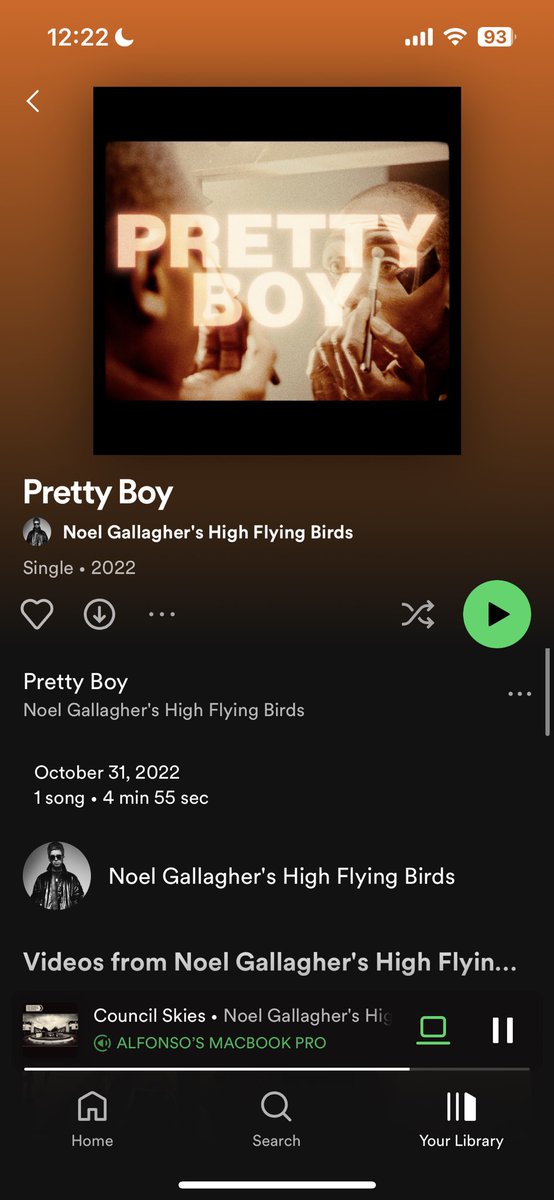 JauuarFons's tweet photo. Noel Gallagher just put out the 4th song of a body of work he’ll be releasing at some point in the future. The song is released along with the past 3 singles. Accumulating momentum from previous singles into each new release. Bro literally uses the same cover art https://t.co/YlxZp4SUWr