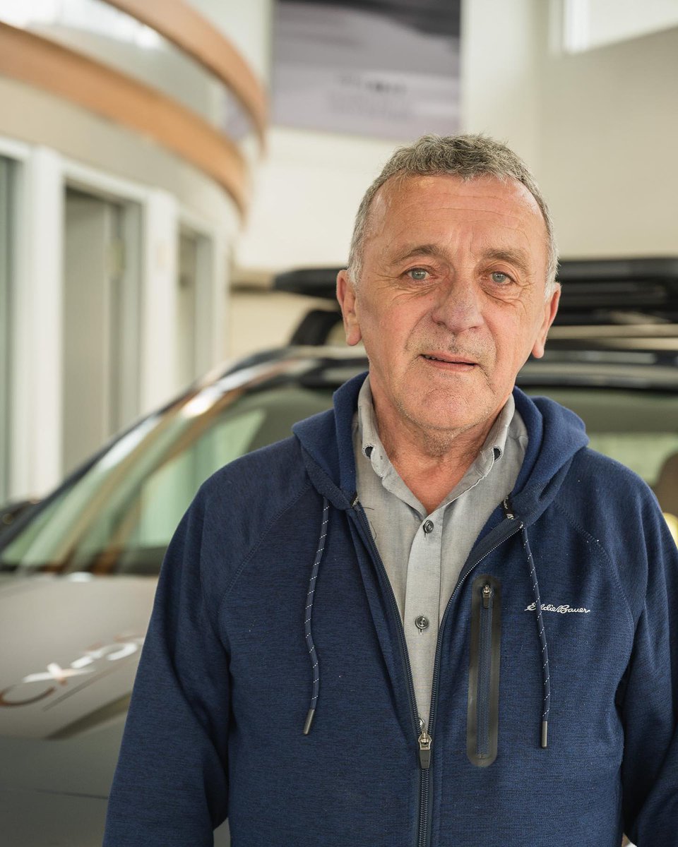vipmazda's tweet image. Meet Tony Byrne, our cherished family man, and sales team member. With a heartwarming smile and a wealth of knowledge, Tony is always ready to take you on a test drive and help you find the perfect Mazda for your family's needs. #vipfamily

📷Fraser Valley Auto Mall