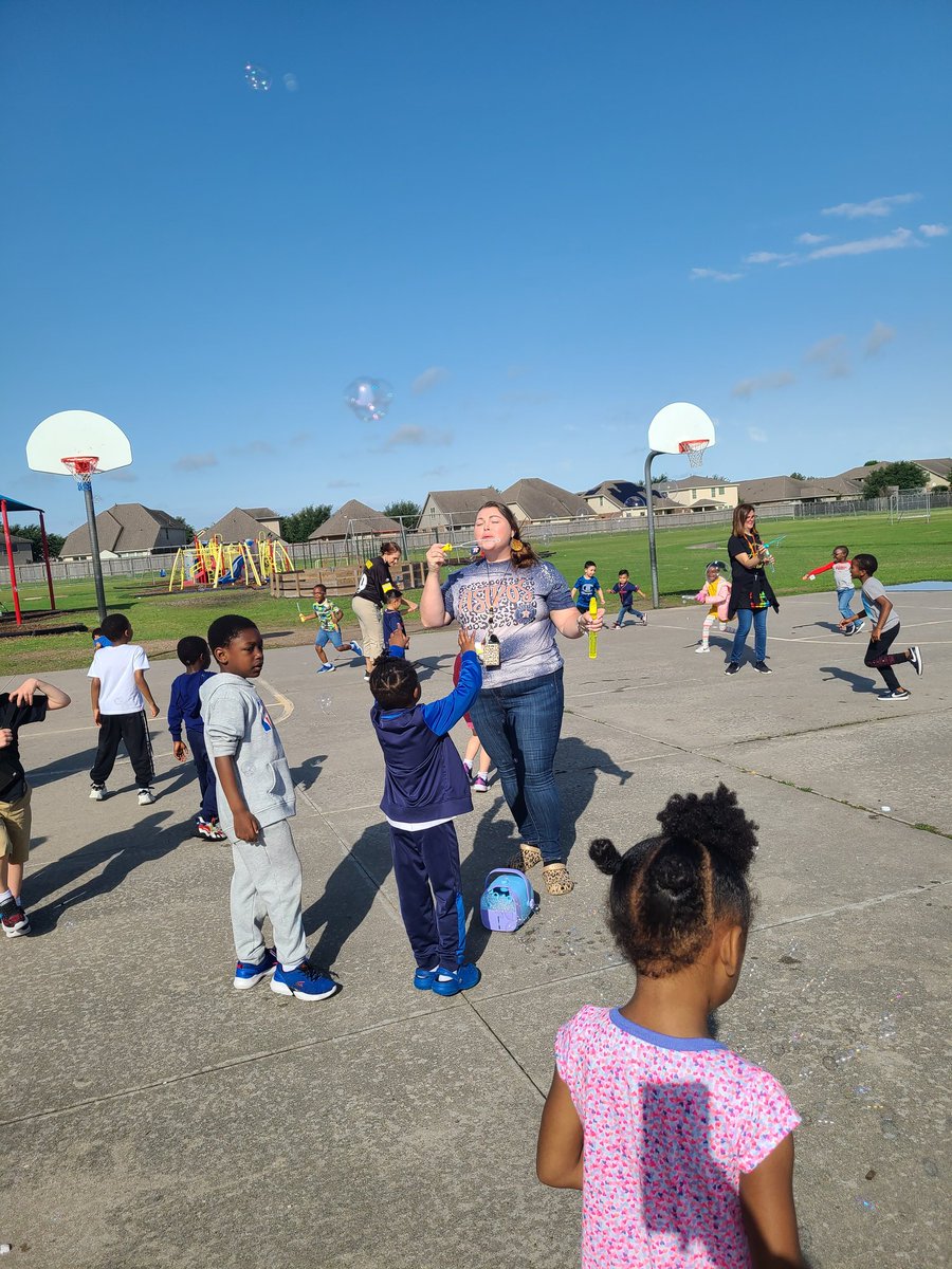 Jennifer Barrera tweet media