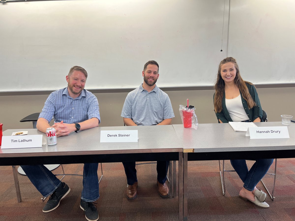 UMSL|Economics tweet media