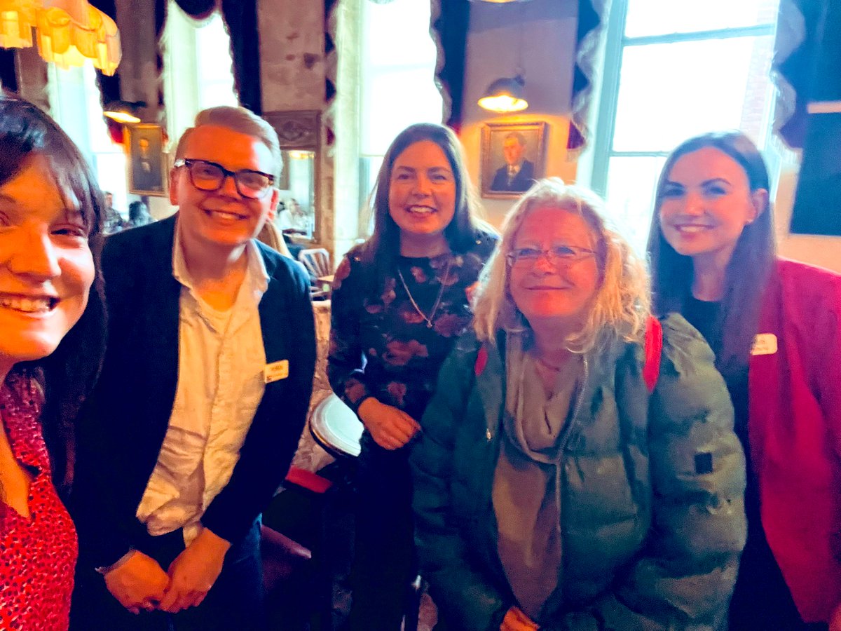 Our members met for drinks in #Exeter yesterday evening. It was great to connect likeminded PR and comms people 👏🏻

Tell us where we should host our next social ⬇️ We’re planning events in Cheltenham and Wiltshire, where next?